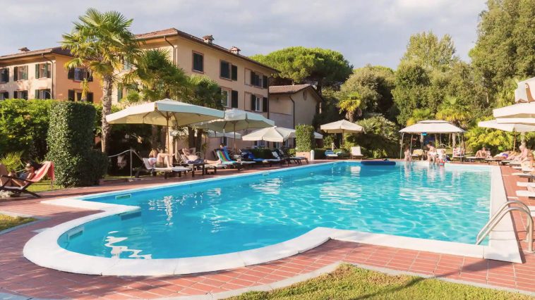 Photo of Cavalieri del Mare, in the center our large swimming pool. Behind that, our structure, a noble Tuscan villa